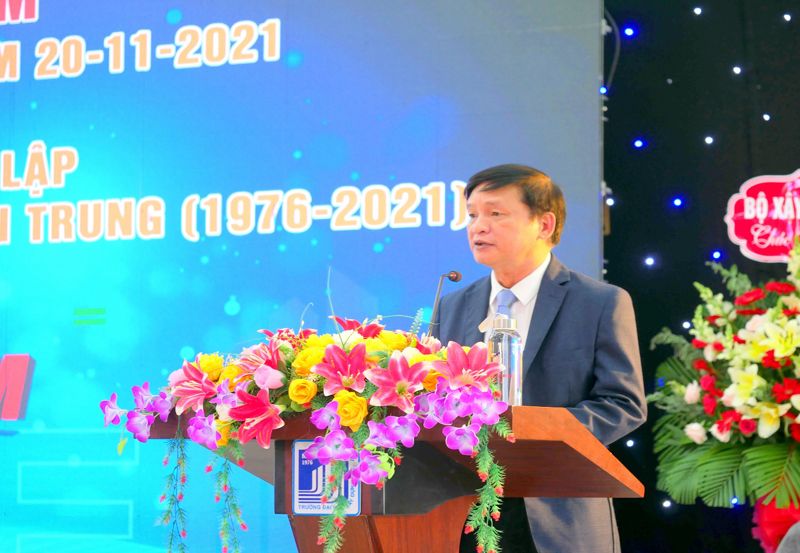 Tưng bừng ch&agrave;o mừng 39 năm ng&agrave;y Nh&agrave; gi&aacute;o Việt Nam 20.11 v&agrave; kỷ niệm 45 năm th&agrave;nh lập trường Đại học X&acirc;y dựng Miền Trung (1976 &ndash; 2021) 