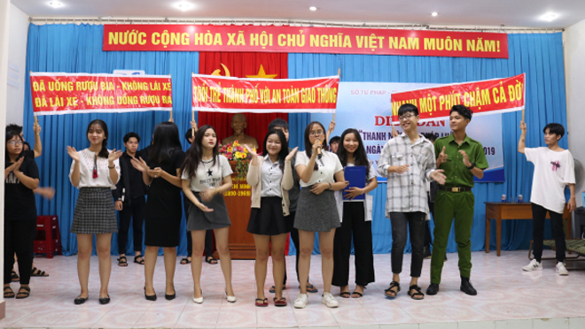 https://www.tuoitrephuyen.vn/uploads/news/2019_11/hinh-2-2-1.jpg