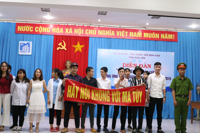 https://www.tuoitrephuyen.vn/uploads/news/2019_11/img_0510.jpg